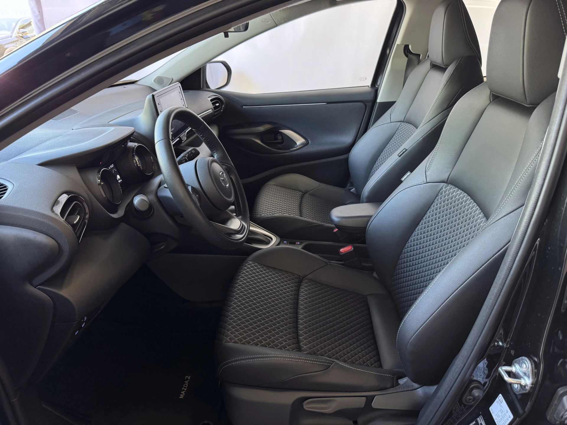 Hoofdafbeelding Mazda 2 Hybrid