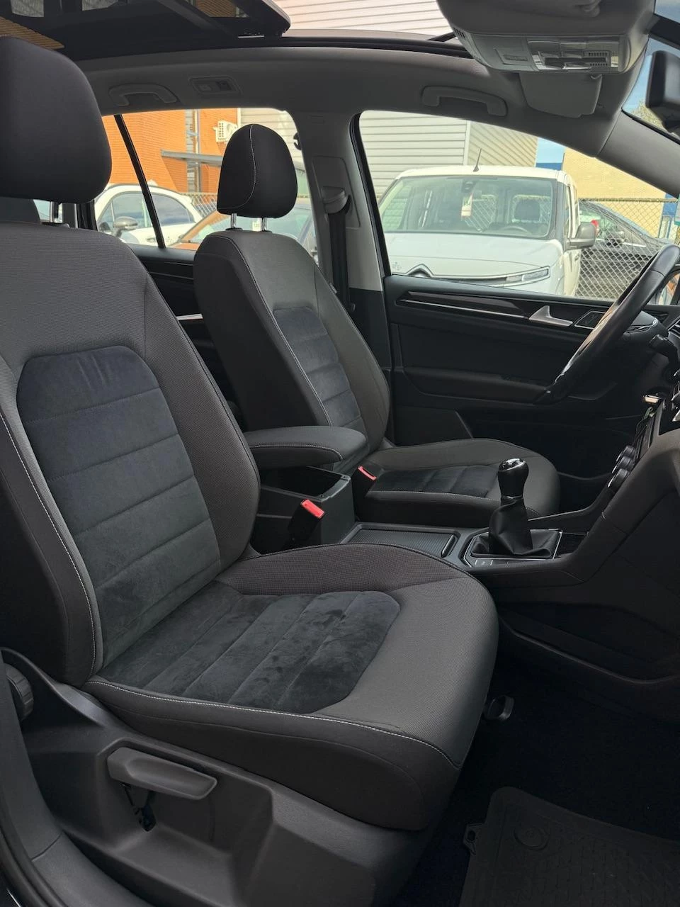 Hoofdafbeelding Volkswagen Golf Sportsvan