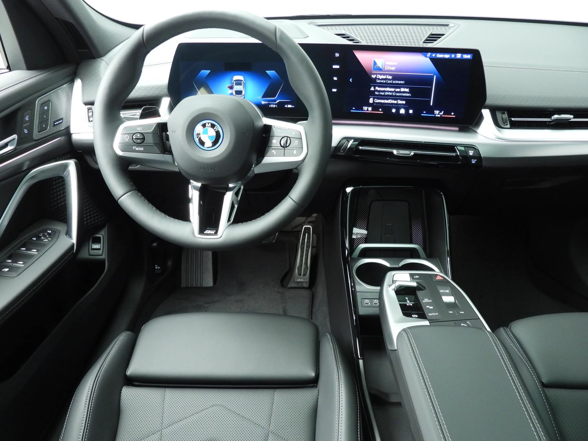 Hoofdafbeelding BMW iX2