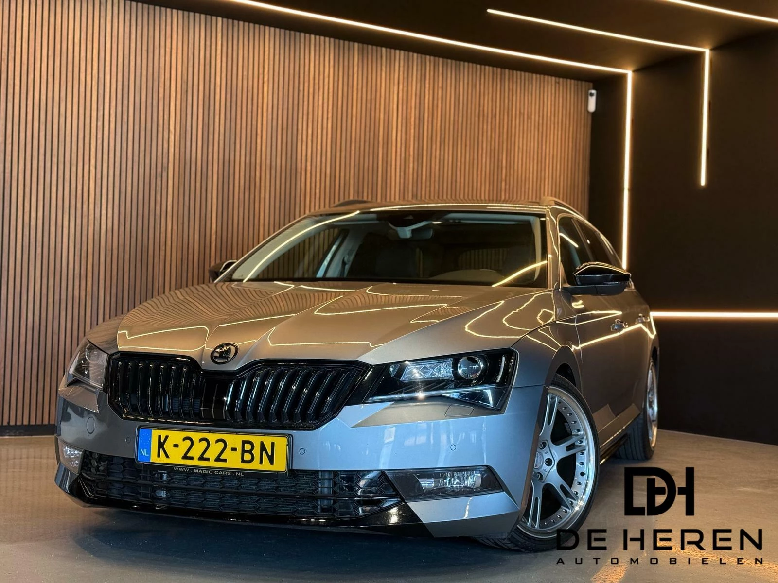 Hoofdafbeelding Škoda Superb