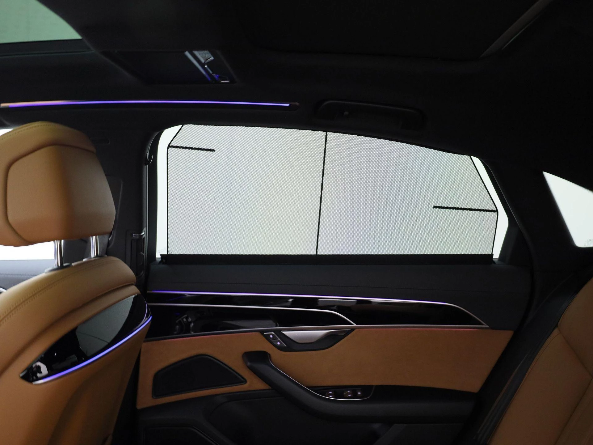 Hoofdafbeelding Audi A8