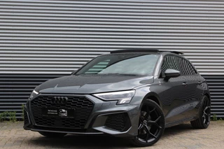 Audi A3 Sportback 35 TFSI 3x S-Line | Panoramadak | RS Zetels | Standkachel | Apple carplay | Blackoptik | Elektrische kofferbak |