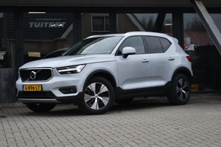 Hoofdafbeelding Volvo XC40 Volvo XC40 1.5 T3 Momentum Pro | PANO | CAMERA | APPLE CARPLAY | ANDROID AUTO | ACC | NAP