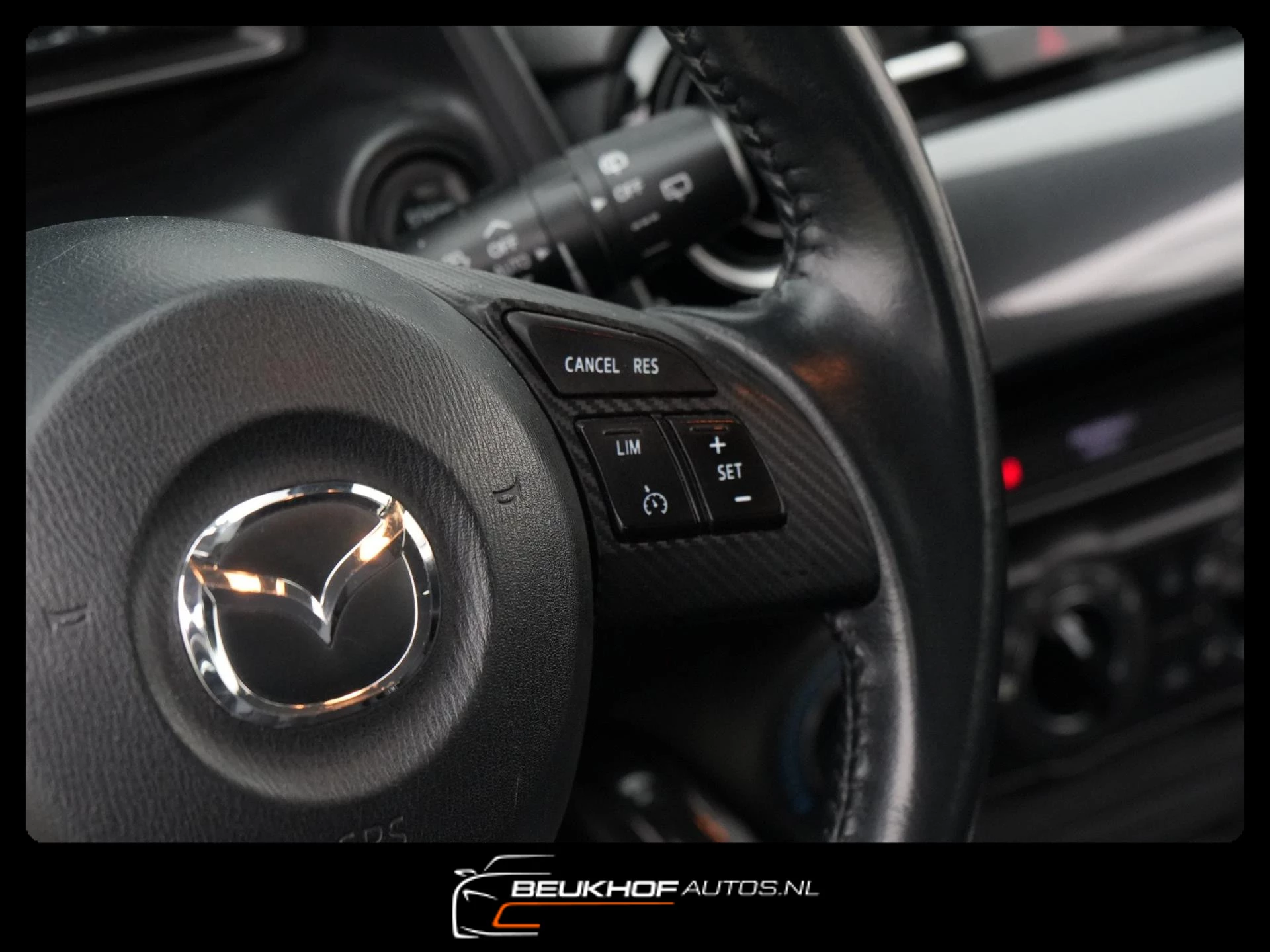 Hoofdafbeelding Mazda 2