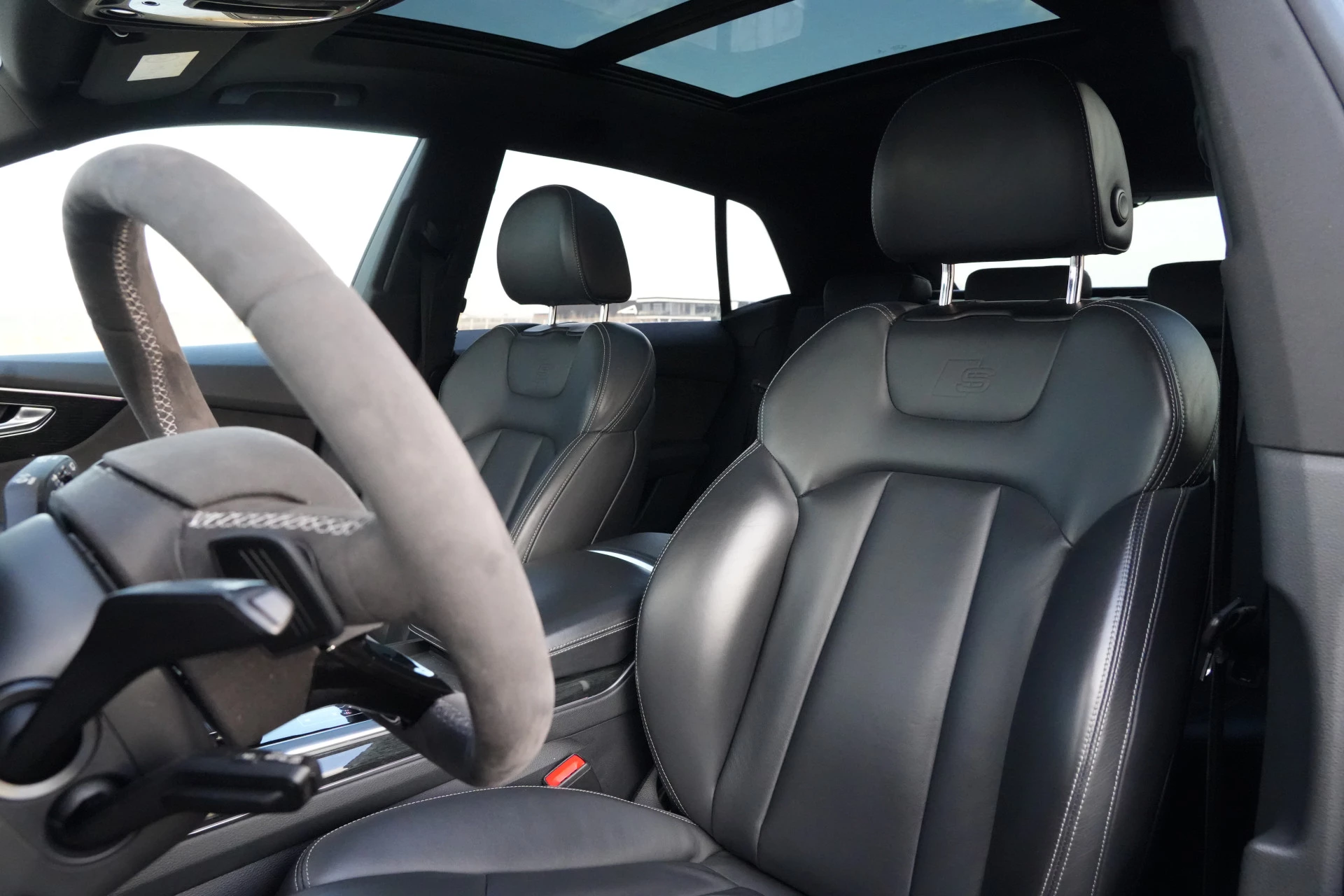 Hoofdafbeelding Audi Q8