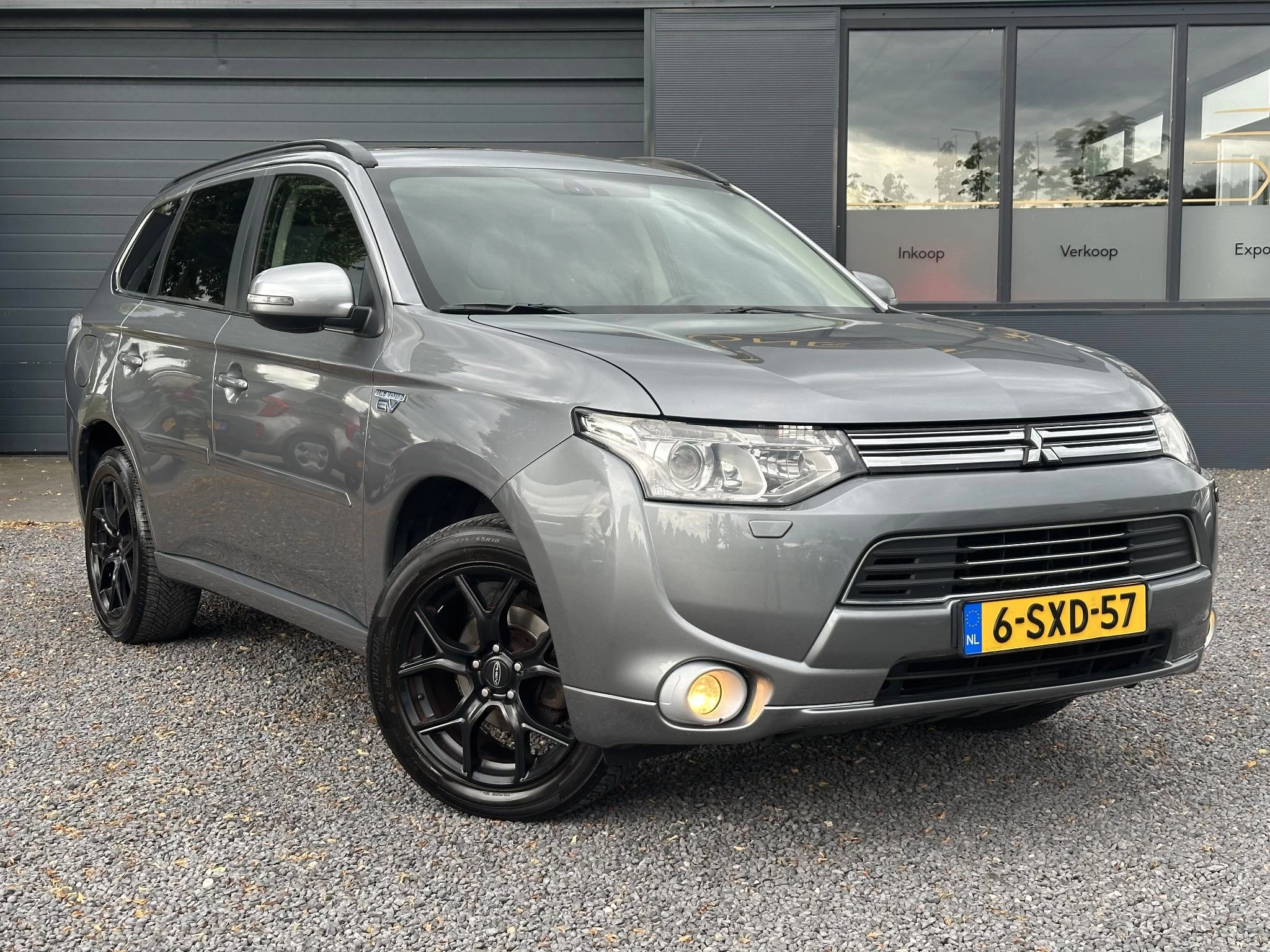 Hoofdafbeelding Mitsubishi Outlander