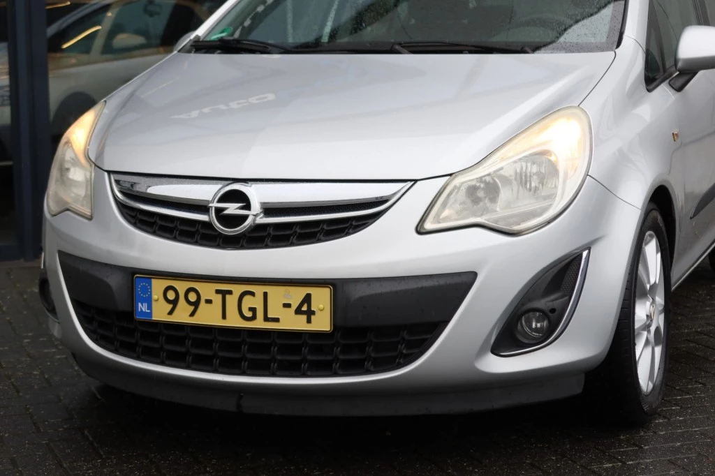 Hoofdafbeelding Opel Corsa