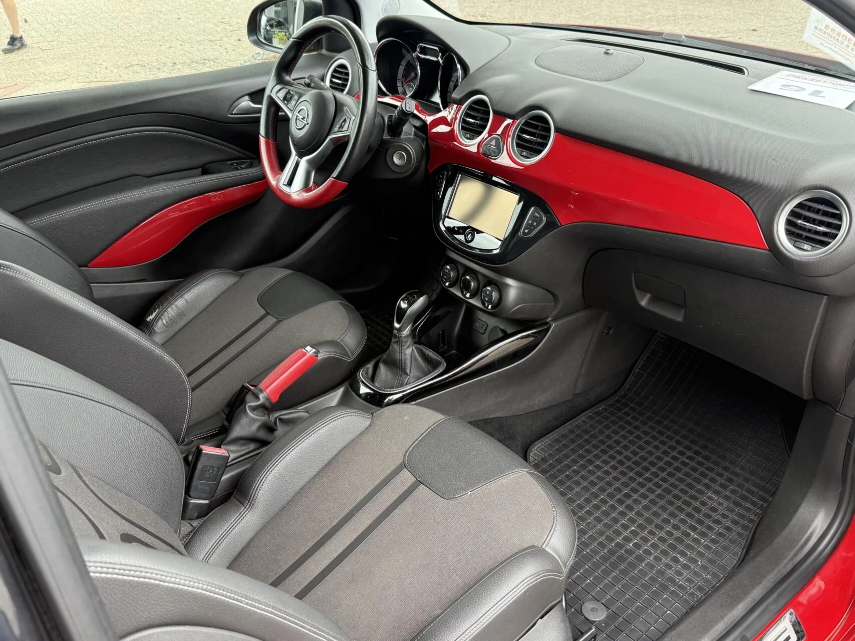 Hoofdafbeelding Opel ADAM