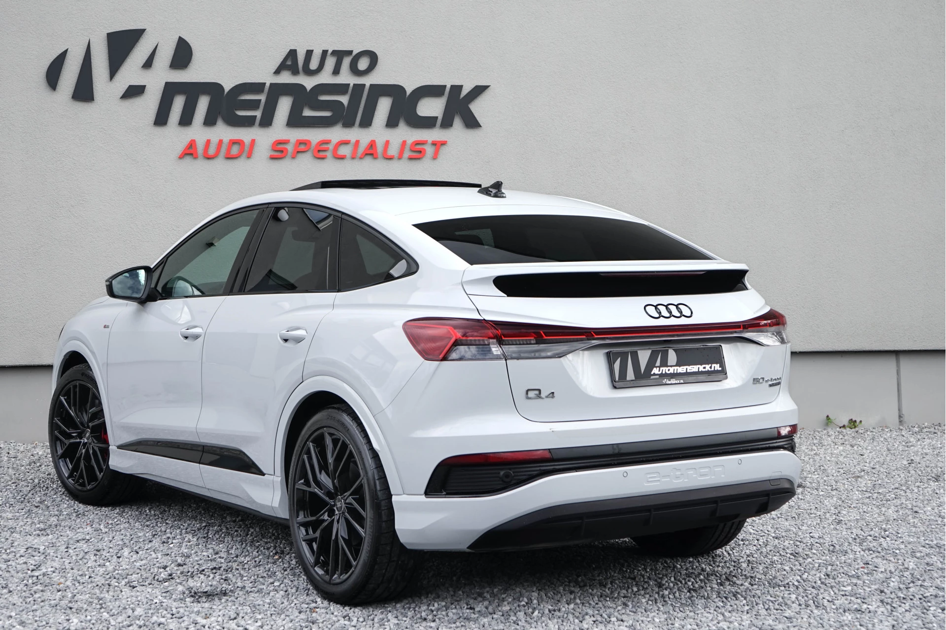 Hoofdafbeelding Audi Q4 Sportback e-tron