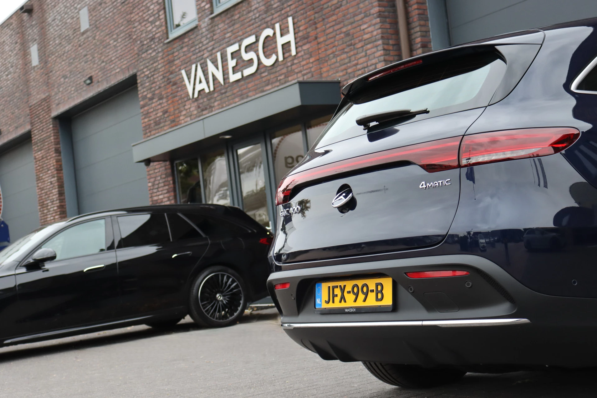 Hoofdafbeelding Mercedes-Benz EQC