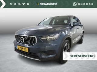 Hoofdafbeelding Volvo XC40 Volvo XC40 1.5 T4 Recharge Inscription | Trekhaak | Leder | Adaptieve Cruise Control | Stoel en Stuurverwarming | Donker Glas | Draadloze Telefoonlader |