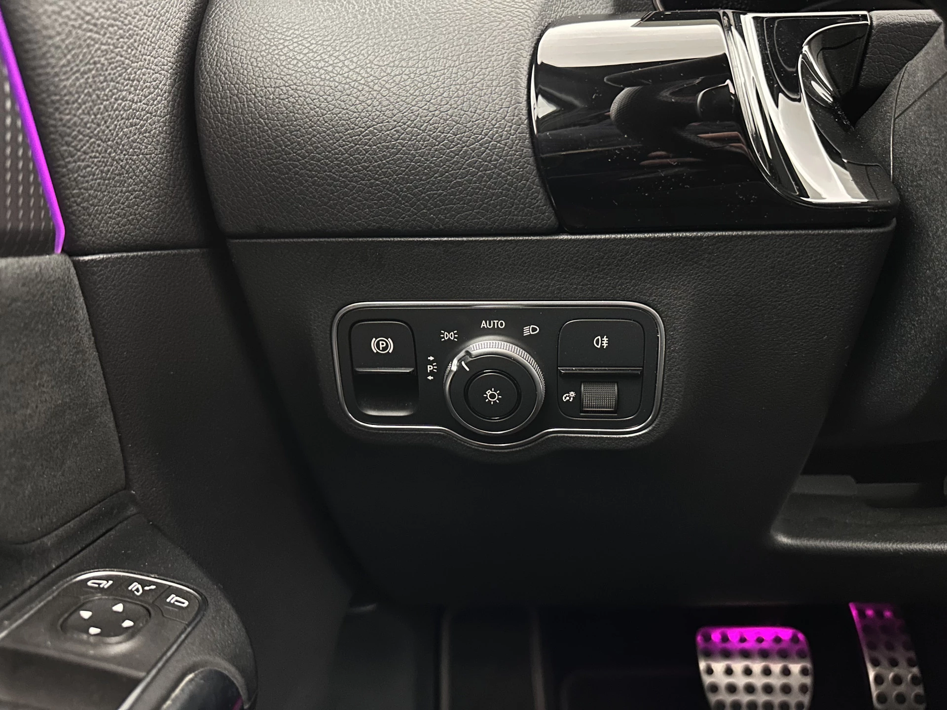 Hoofdafbeelding Mercedes-Benz EQA