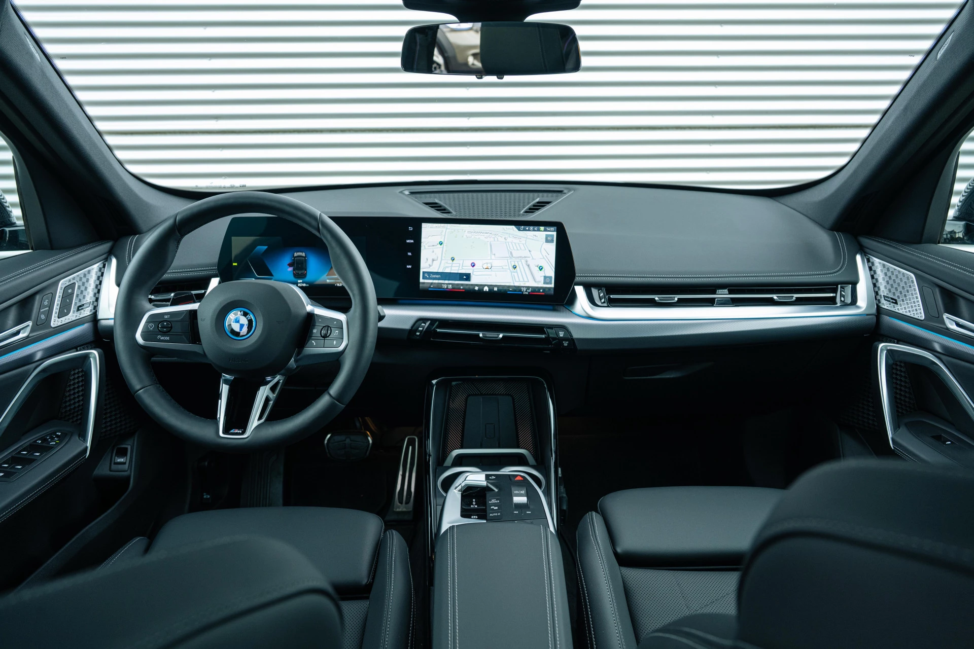 Hoofdafbeelding BMW iX1