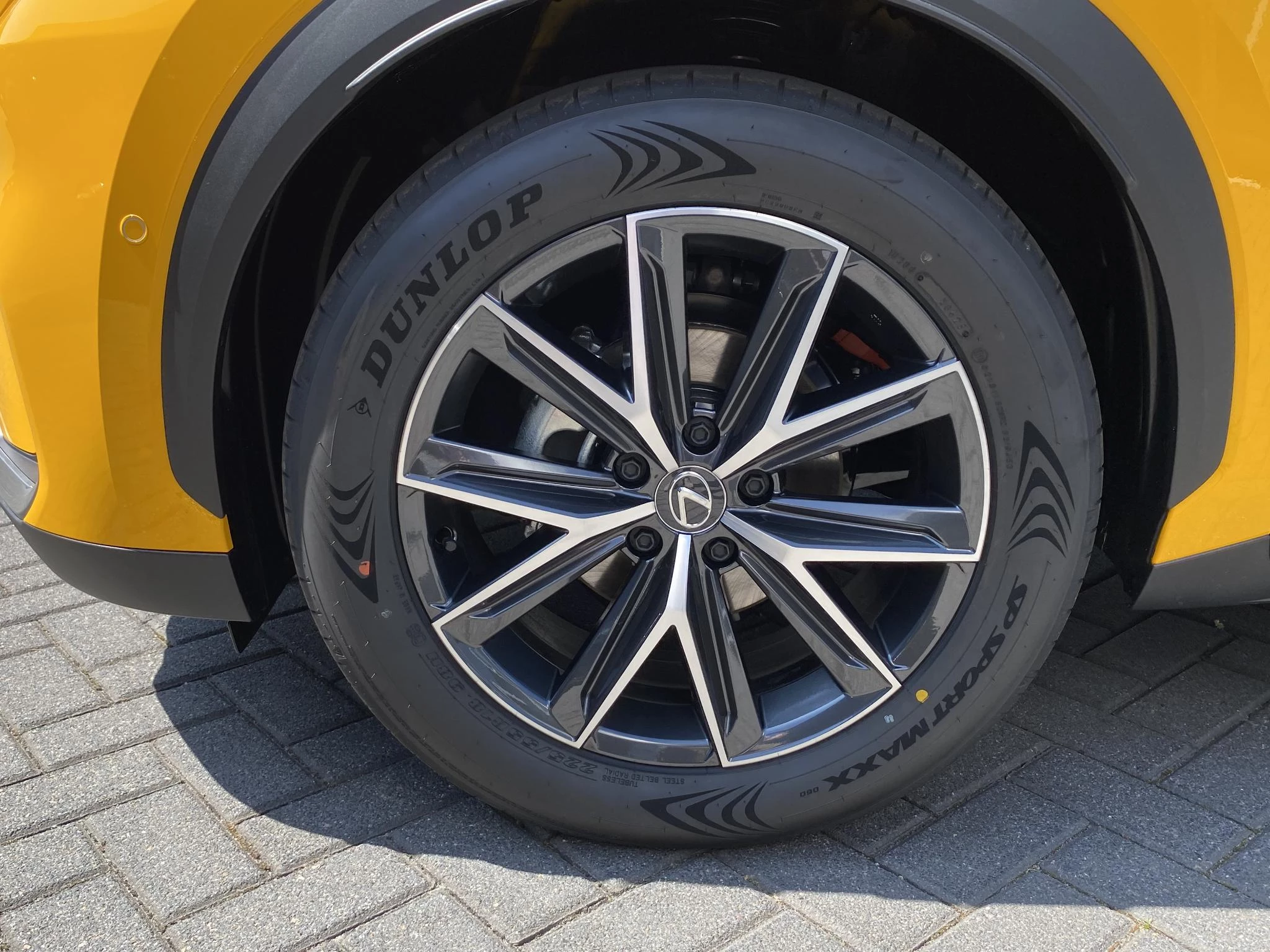 Hoofdafbeelding Lexus LBX