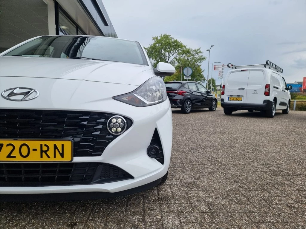 Hoofdafbeelding Hyundai i10