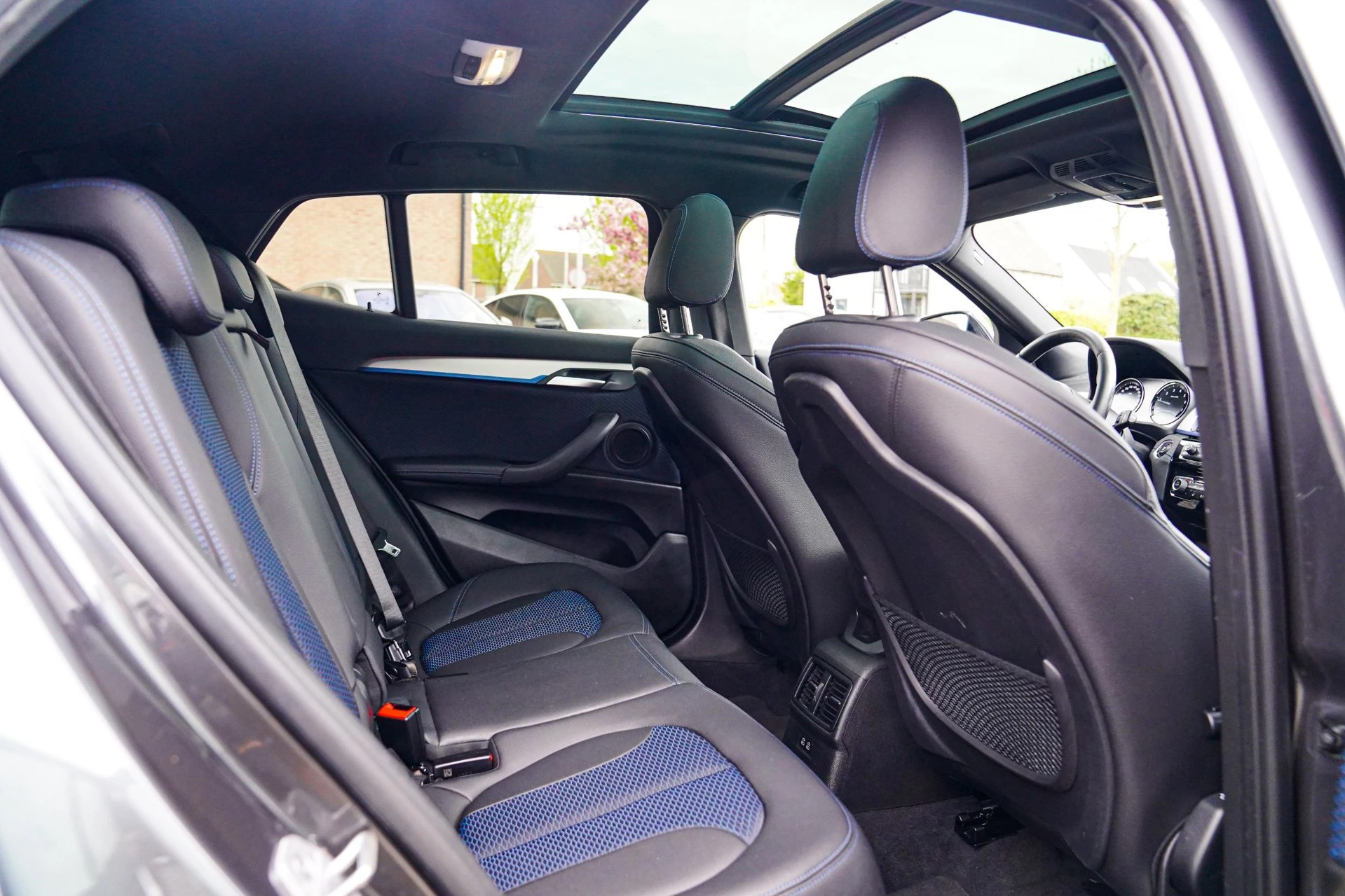 Hoofdafbeelding BMW X2