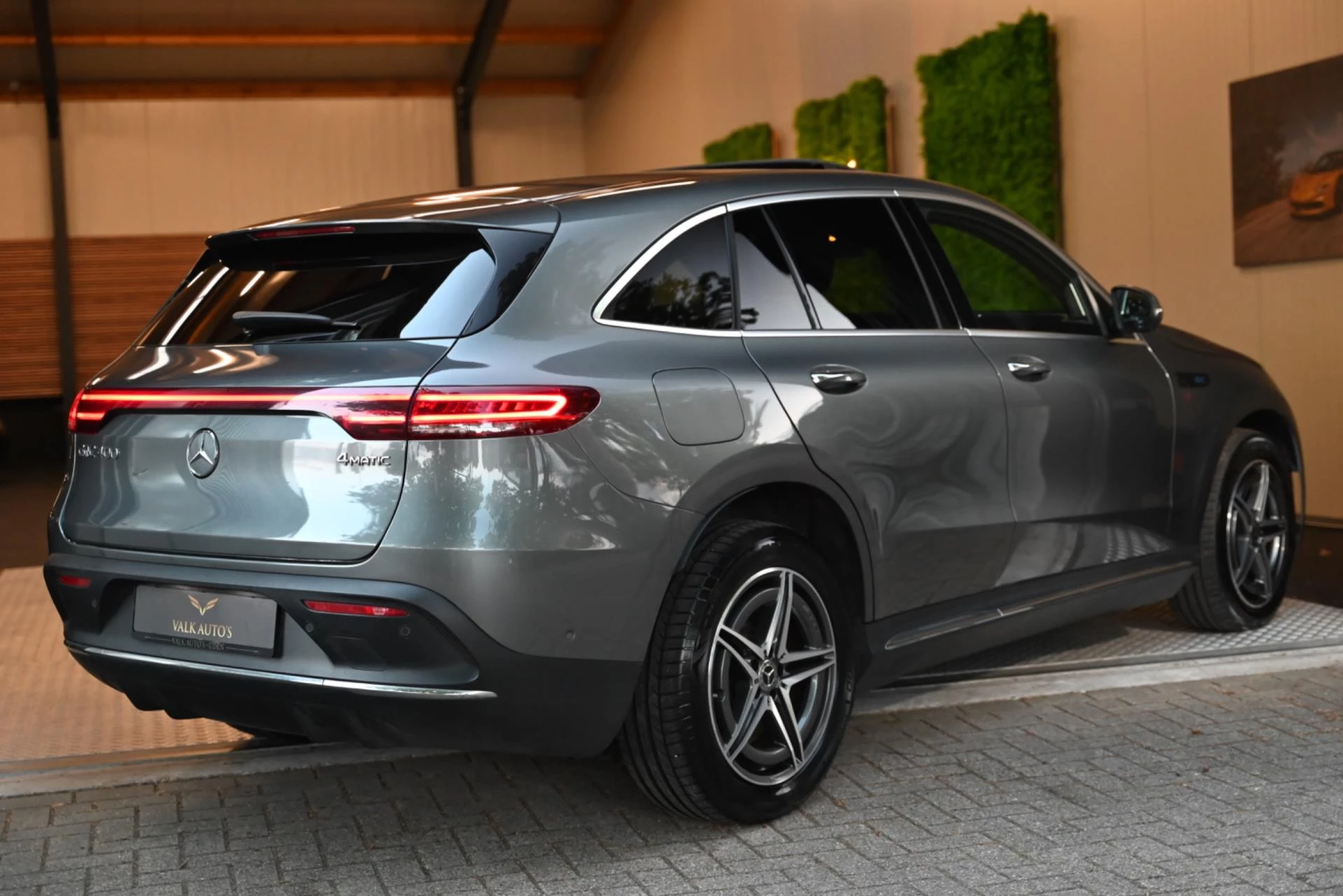 Hoofdafbeelding Mercedes-Benz EQC