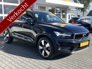 Volvo XC40 1.5 T3 Momentum Pro Panoramadak Camera 19" licht metalen velgen Harman/Kardon