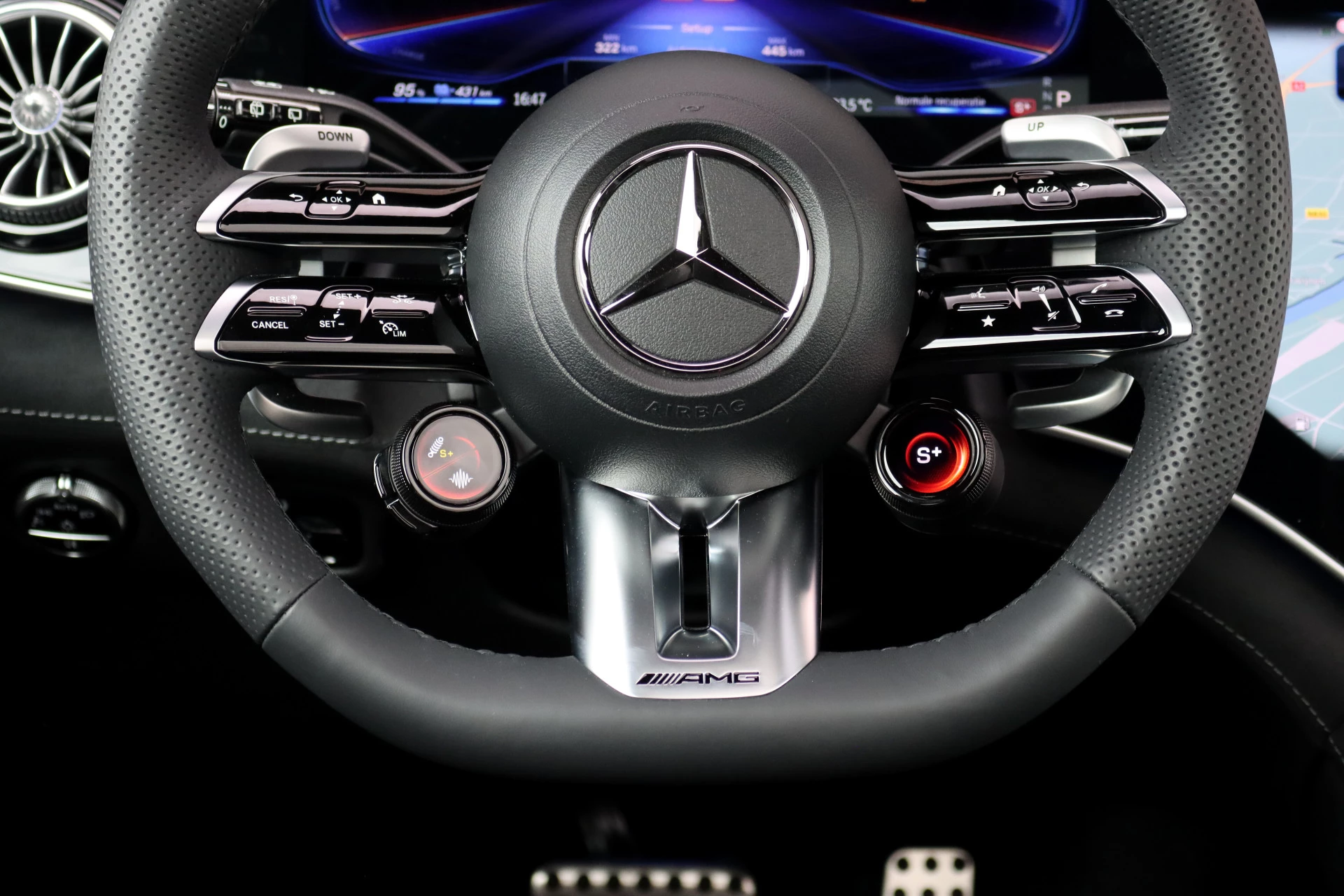 Hoofdafbeelding Mercedes-Benz EQE