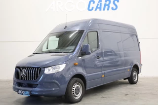 Hoofdafbeelding Mercedes-Benz Sprinter Mercedes-Benz Sprinter 314 CDI L2/H2 GRIJS CAMERA BLIS CLIMA MBUX CRUISE CONTROL NAVI 2020 LEASE v/a € 174,- p.m.