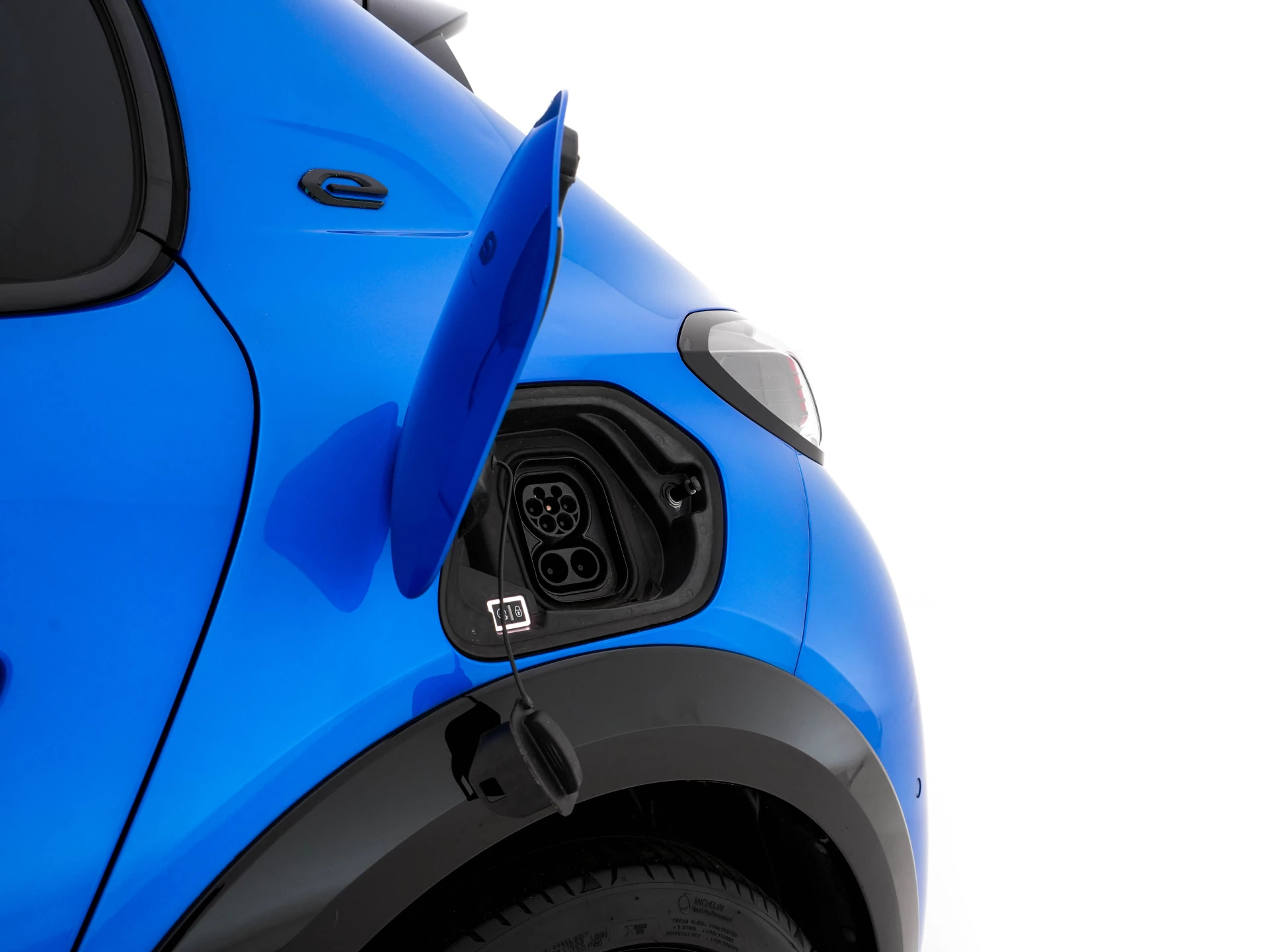 Hoofdafbeelding Peugeot e-208