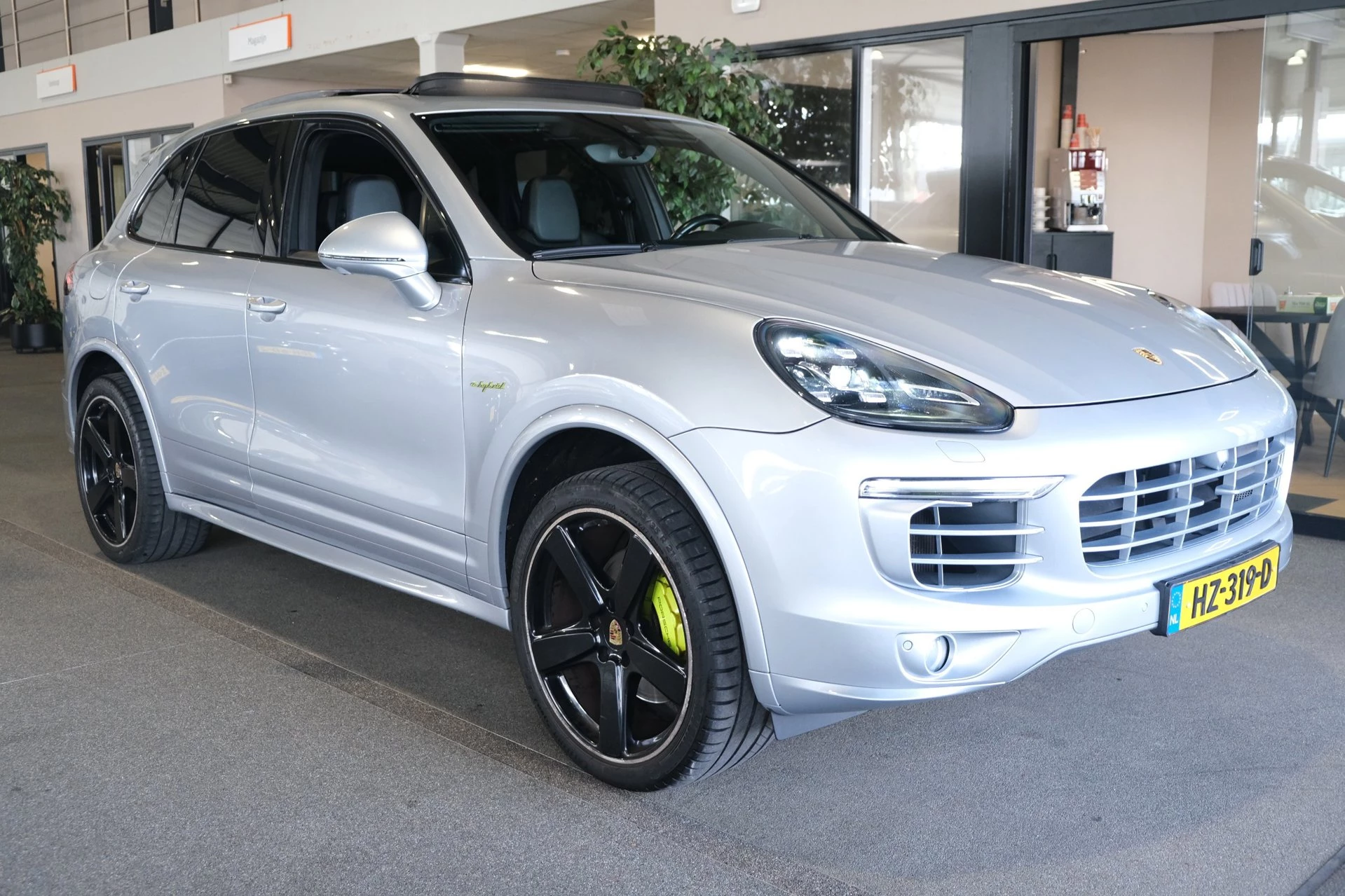 Hoofdafbeelding Porsche Cayenne