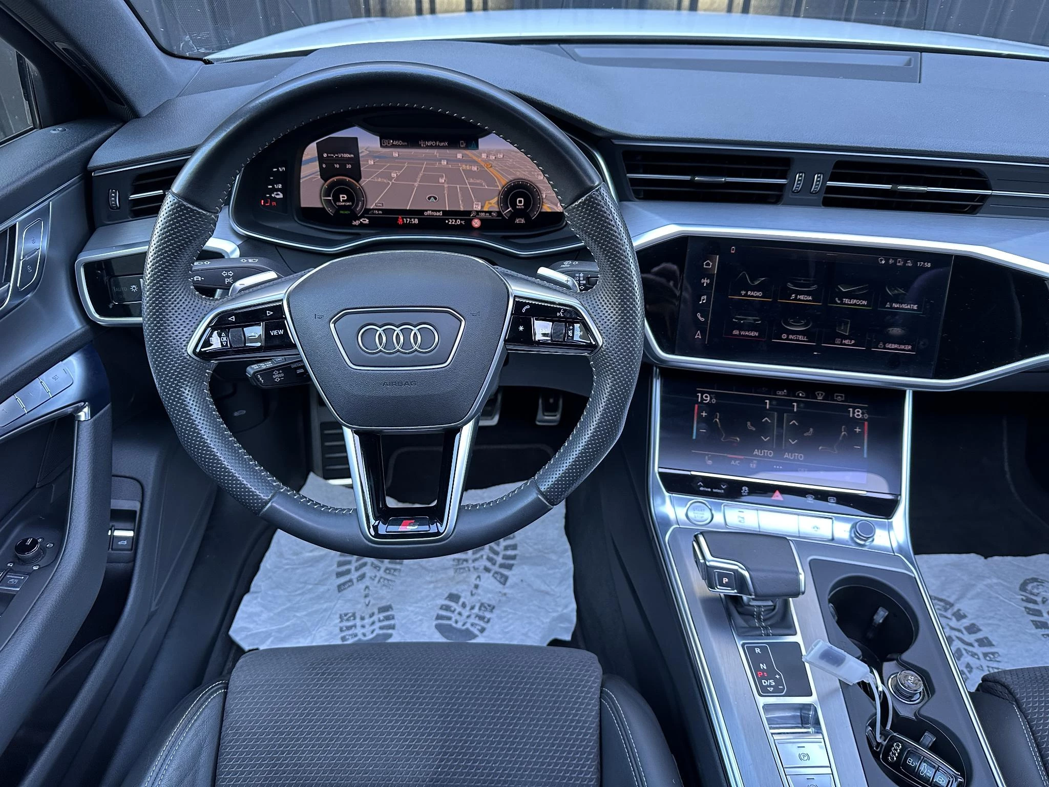 Hoofdafbeelding Audi A6