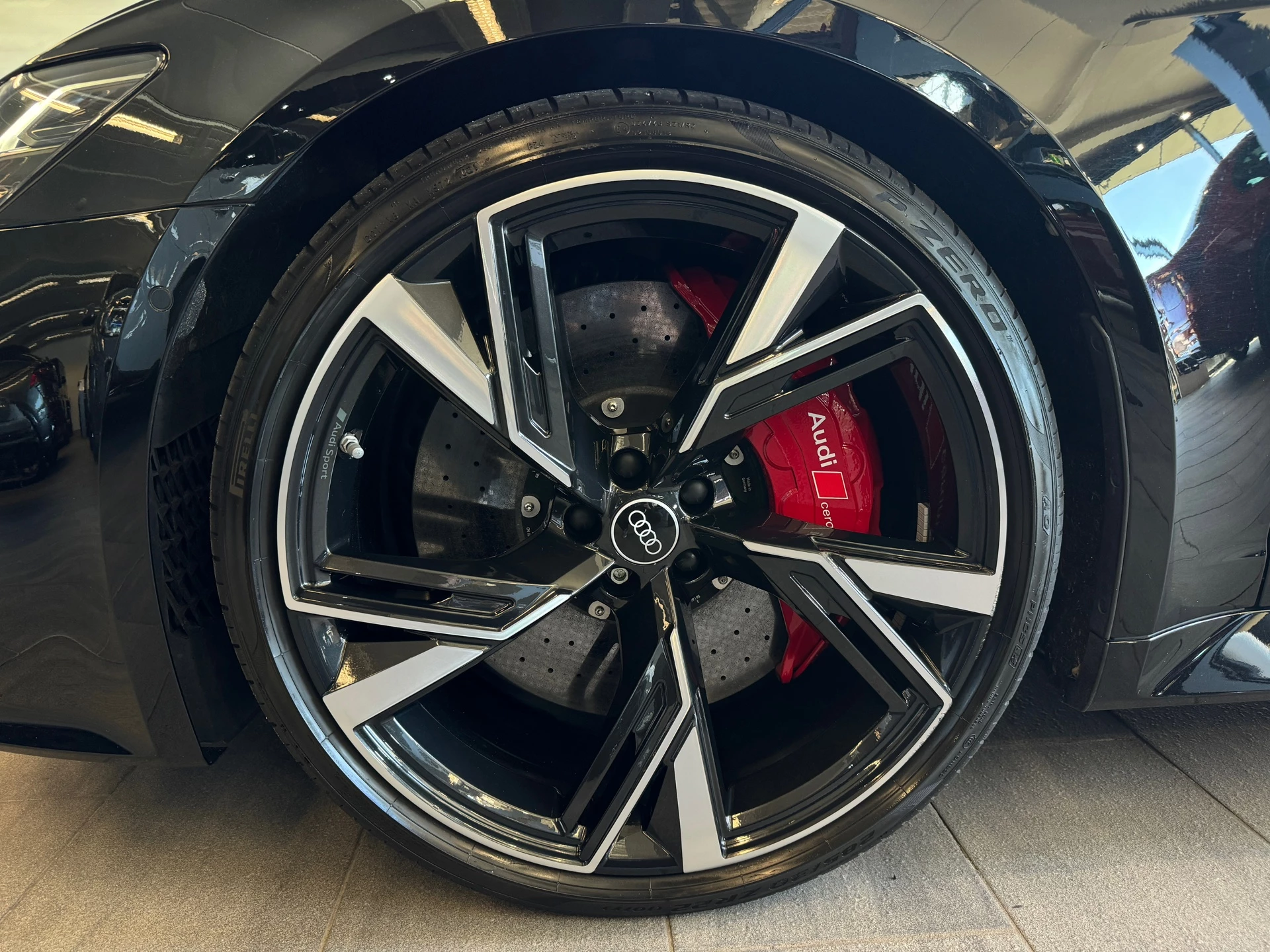 Hoofdafbeelding Audi RS6