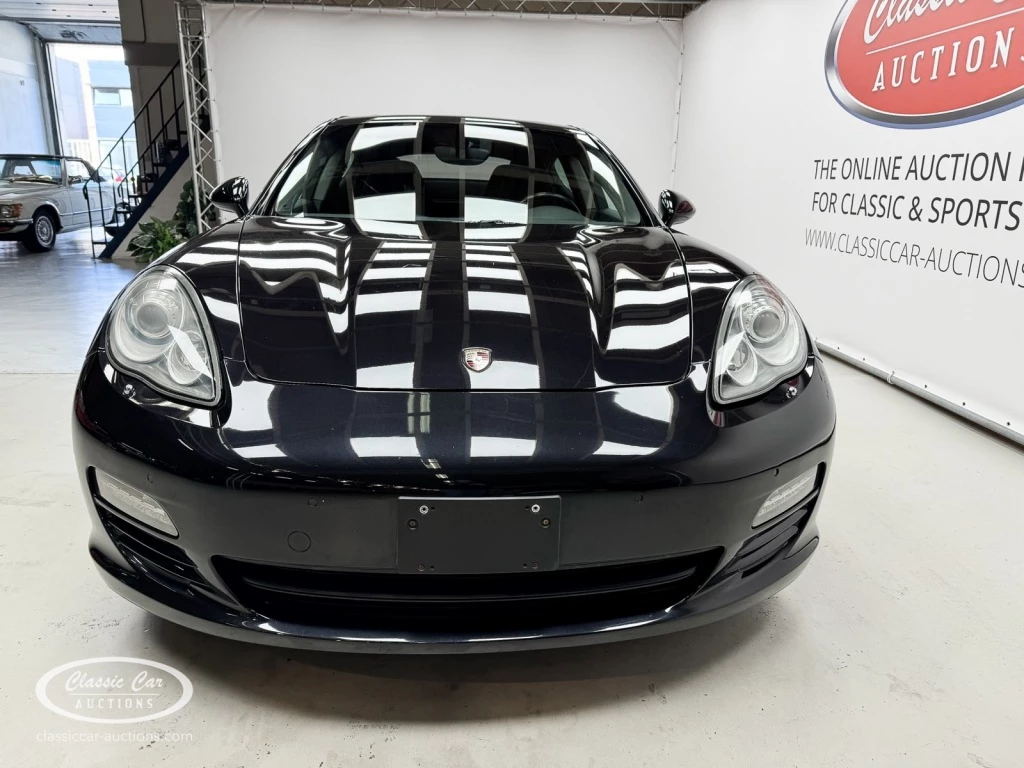 Hoofdafbeelding Porsche Panamera