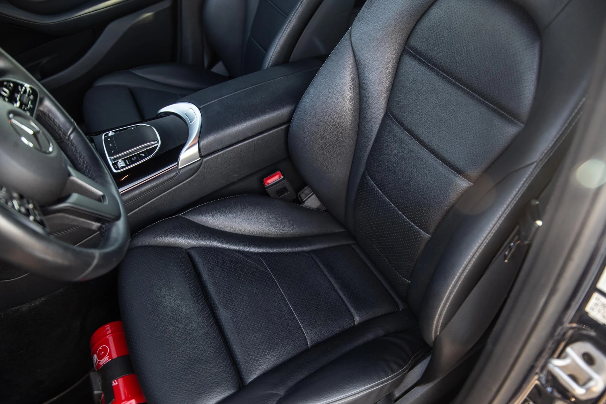 Hoofdafbeelding Mercedes-Benz EQC