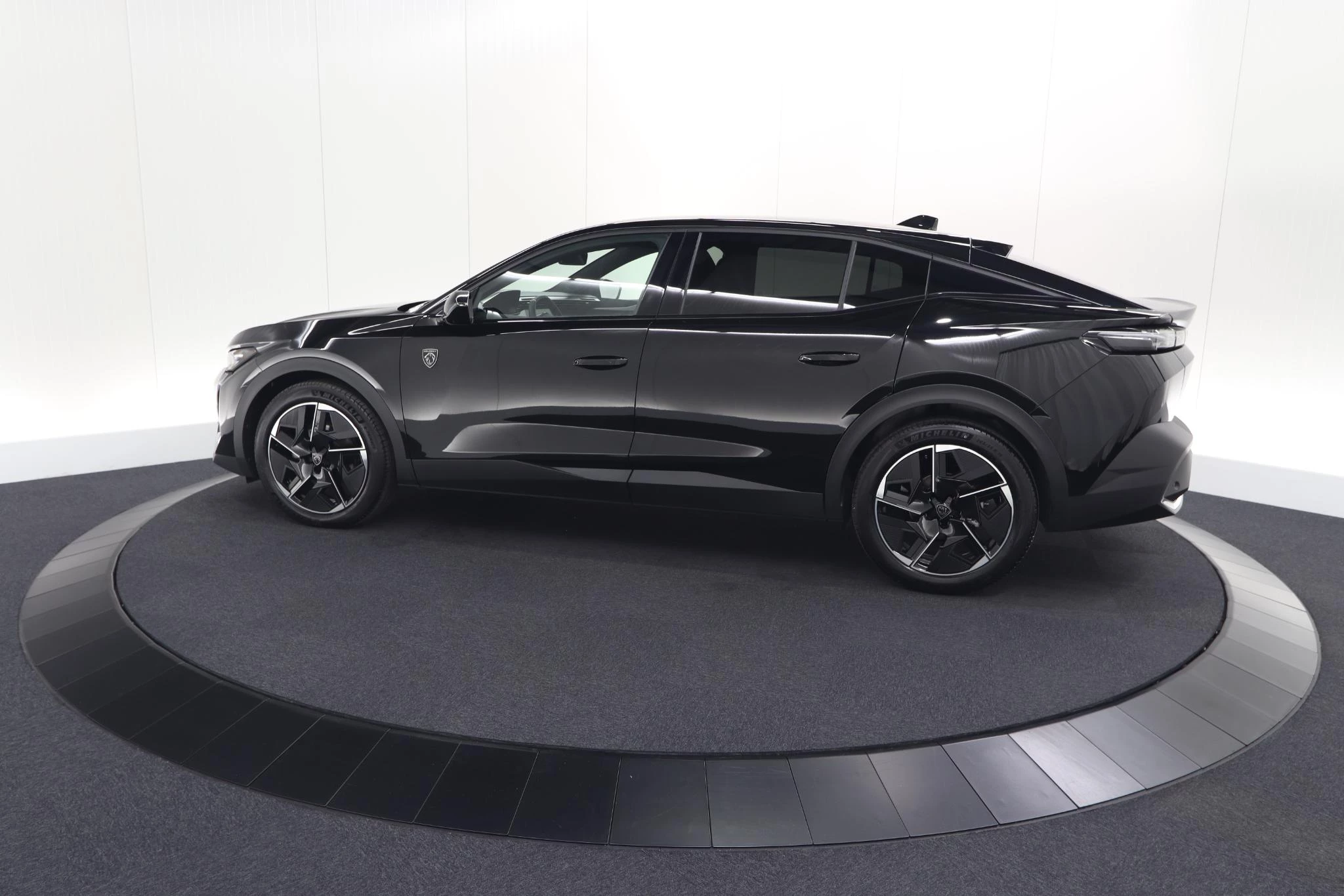Hoofdafbeelding Peugeot 408