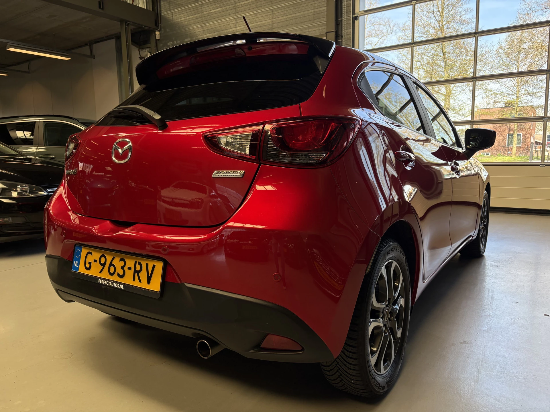 Hoofdafbeelding Mazda 2