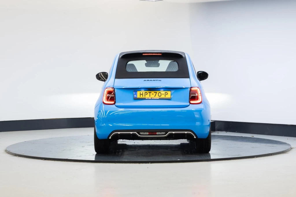 Hoofdafbeelding Fiat 500C