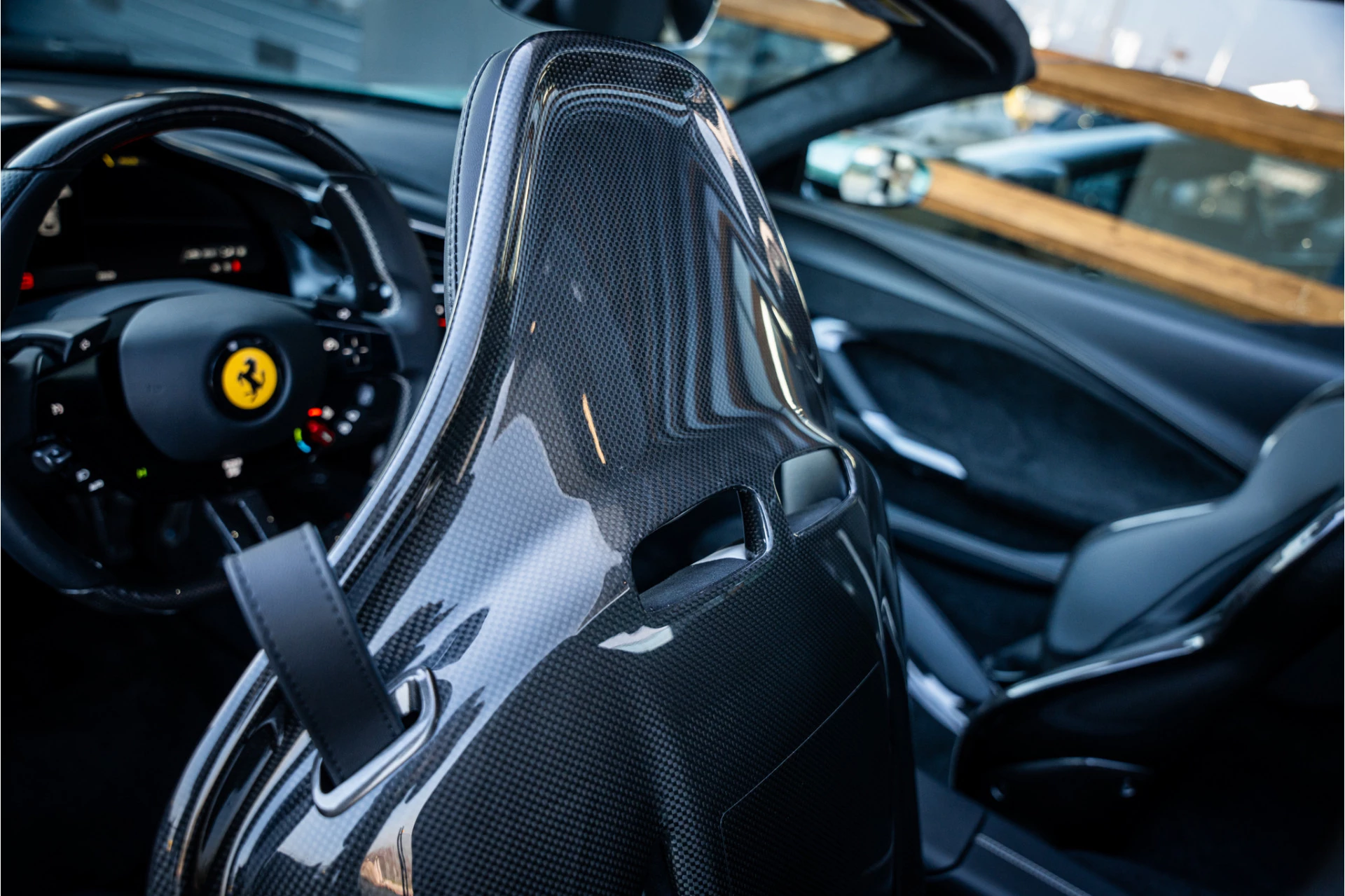 Hoofdafbeelding Ferrari 296