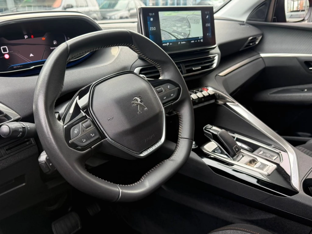 Hoofdafbeelding Peugeot 5008