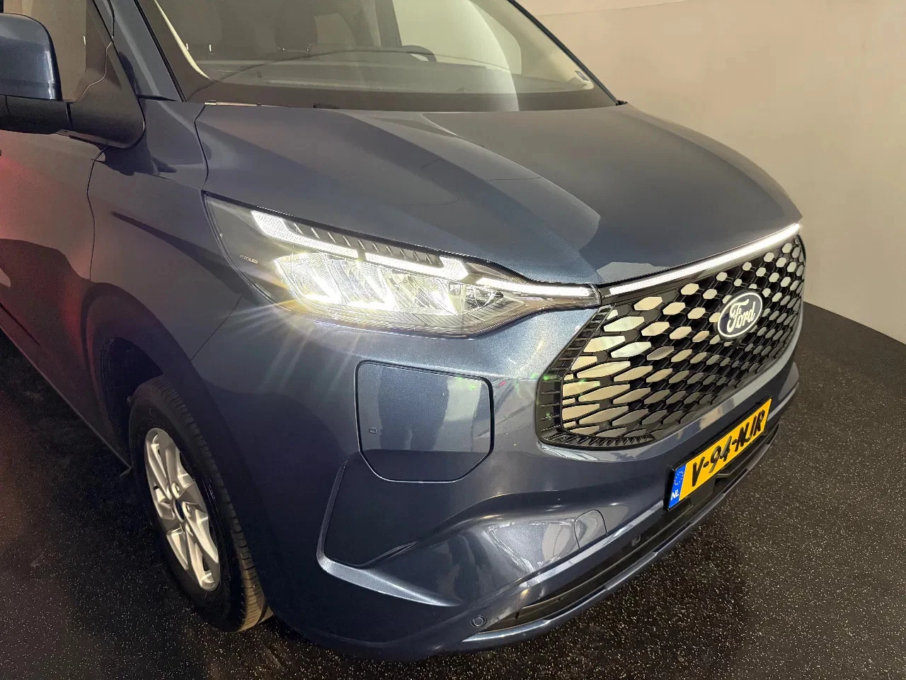 Hoofdafbeelding Ford E-Transit Custom