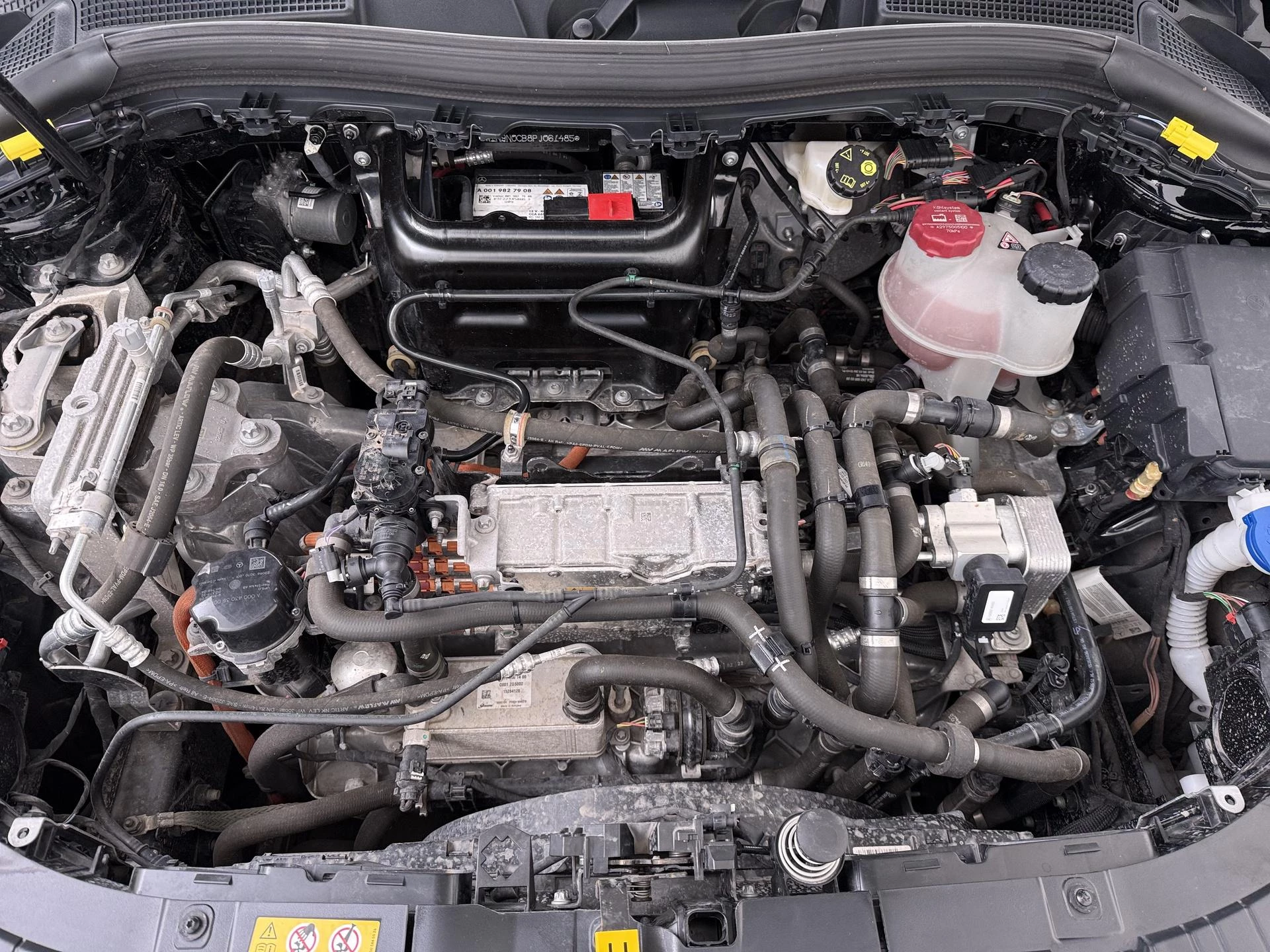 Hoofdafbeelding Mercedes-Benz EQA