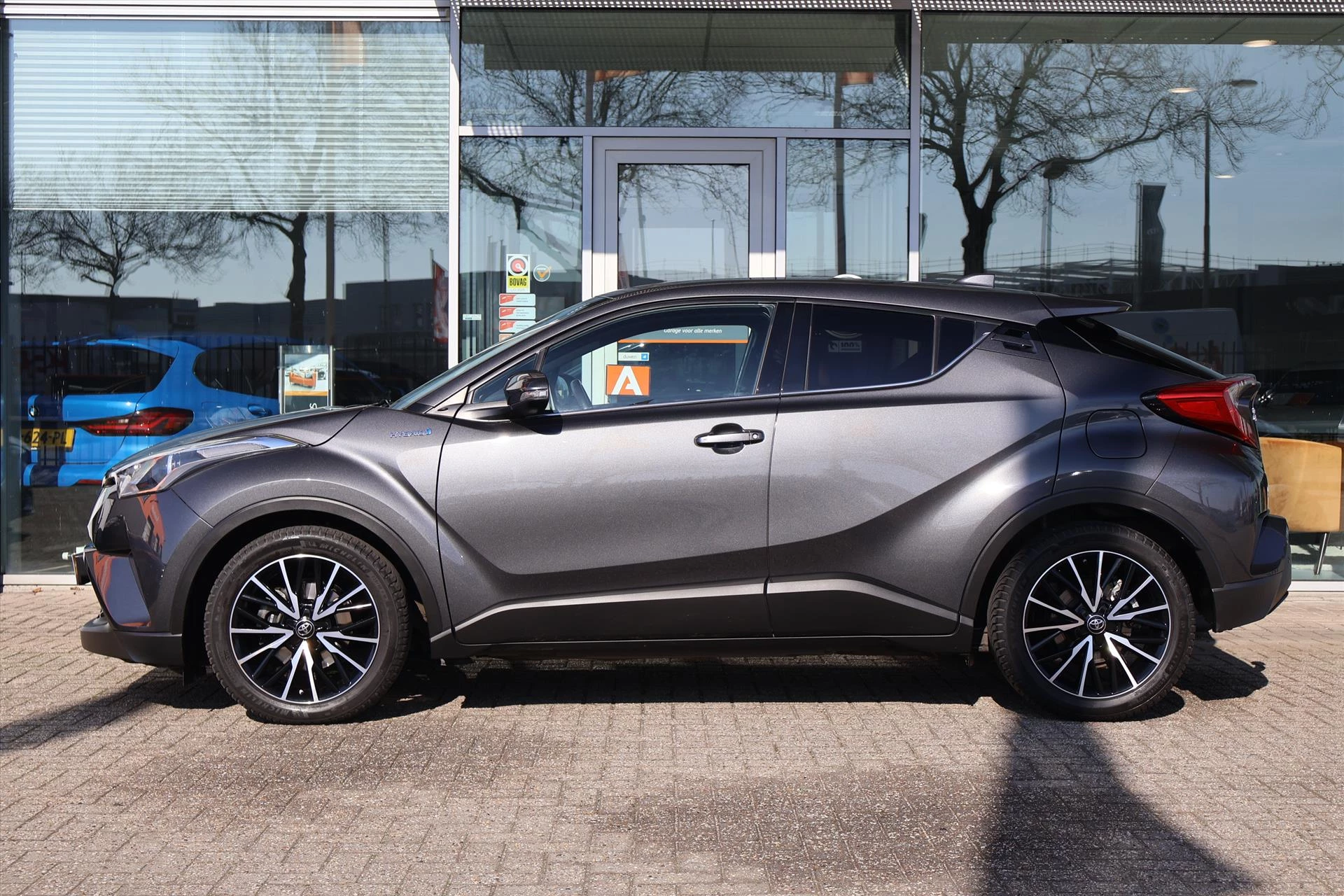 Hoofdafbeelding Toyota C-HR