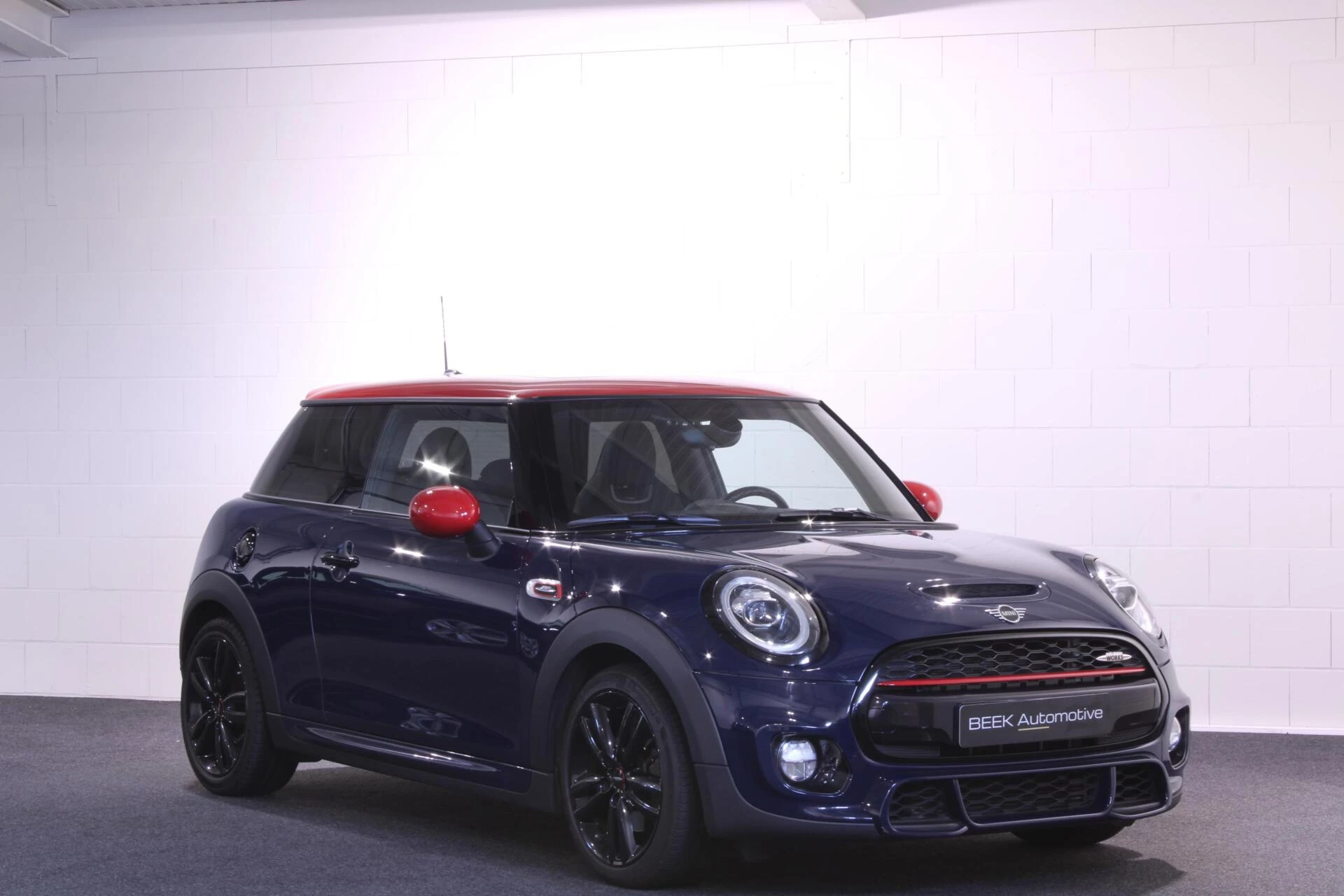 Hoofdafbeelding MINI 3-deurs