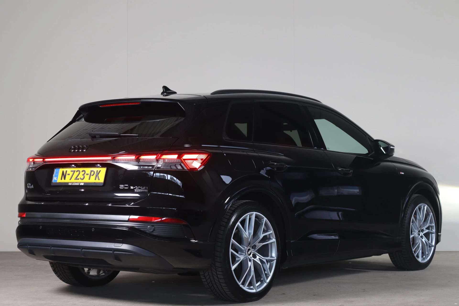 Hoofdafbeelding Audi Q4 e-tron