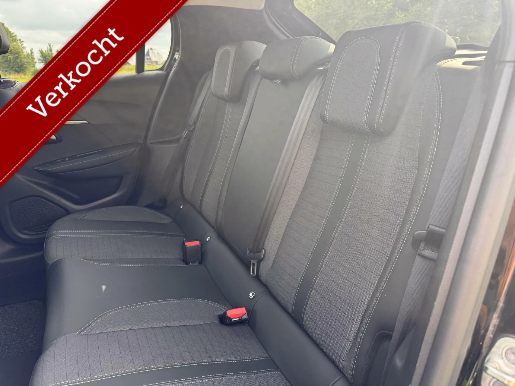 Hoofdafbeelding Peugeot e-208