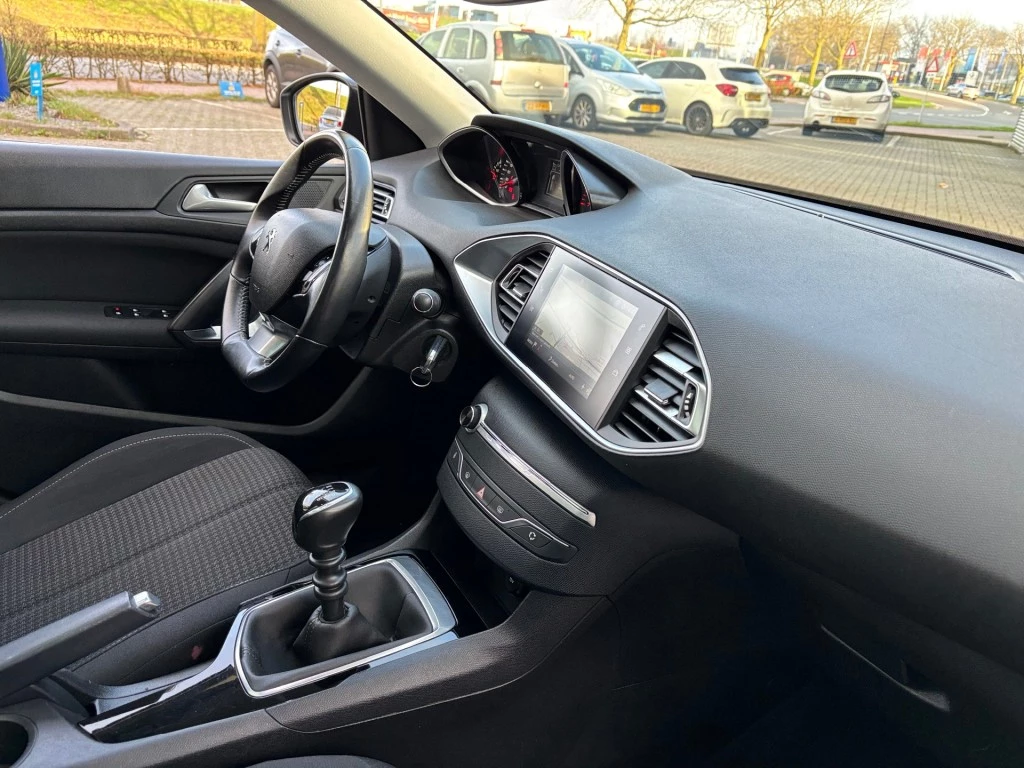 Hoofdafbeelding Peugeot 308