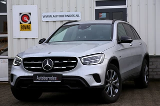Mercedes-Benz GLC 300e 4MATIC plug in hybride*Perfect MB Onderh.*Elek. Trekhaak/Burmester/Memorie/Night Pakket/Apple Carplay-Android/Stoelverw./Parkeersens.V+A/18 inch LM*