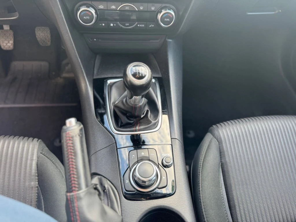 Hoofdafbeelding Mazda 3