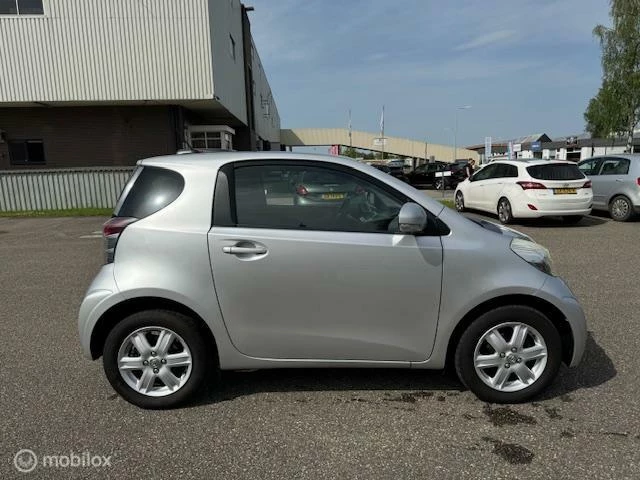 Hoofdafbeelding Toyota iQ