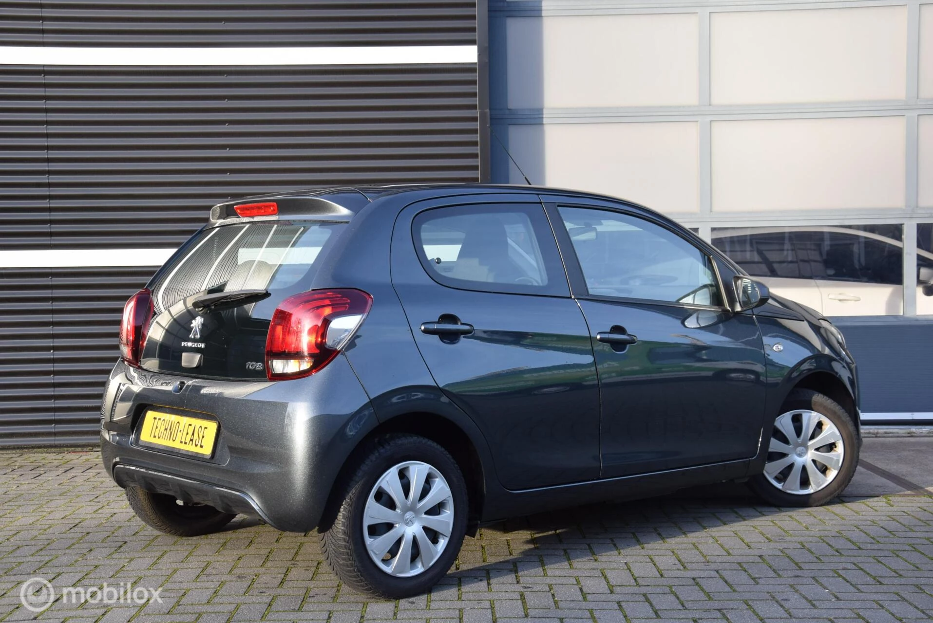 Hoofdafbeelding Peugeot 108