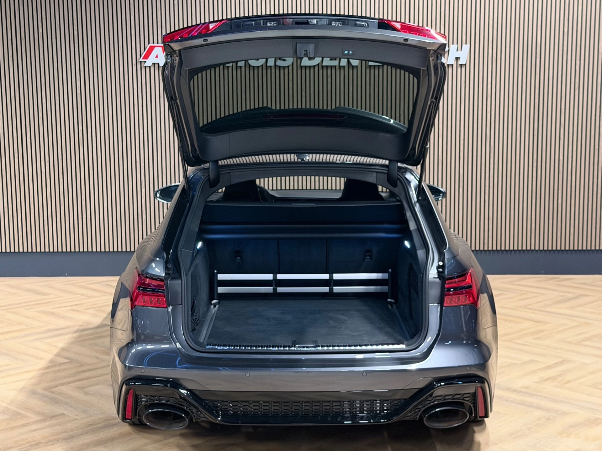 Hoofdafbeelding Audi RS6