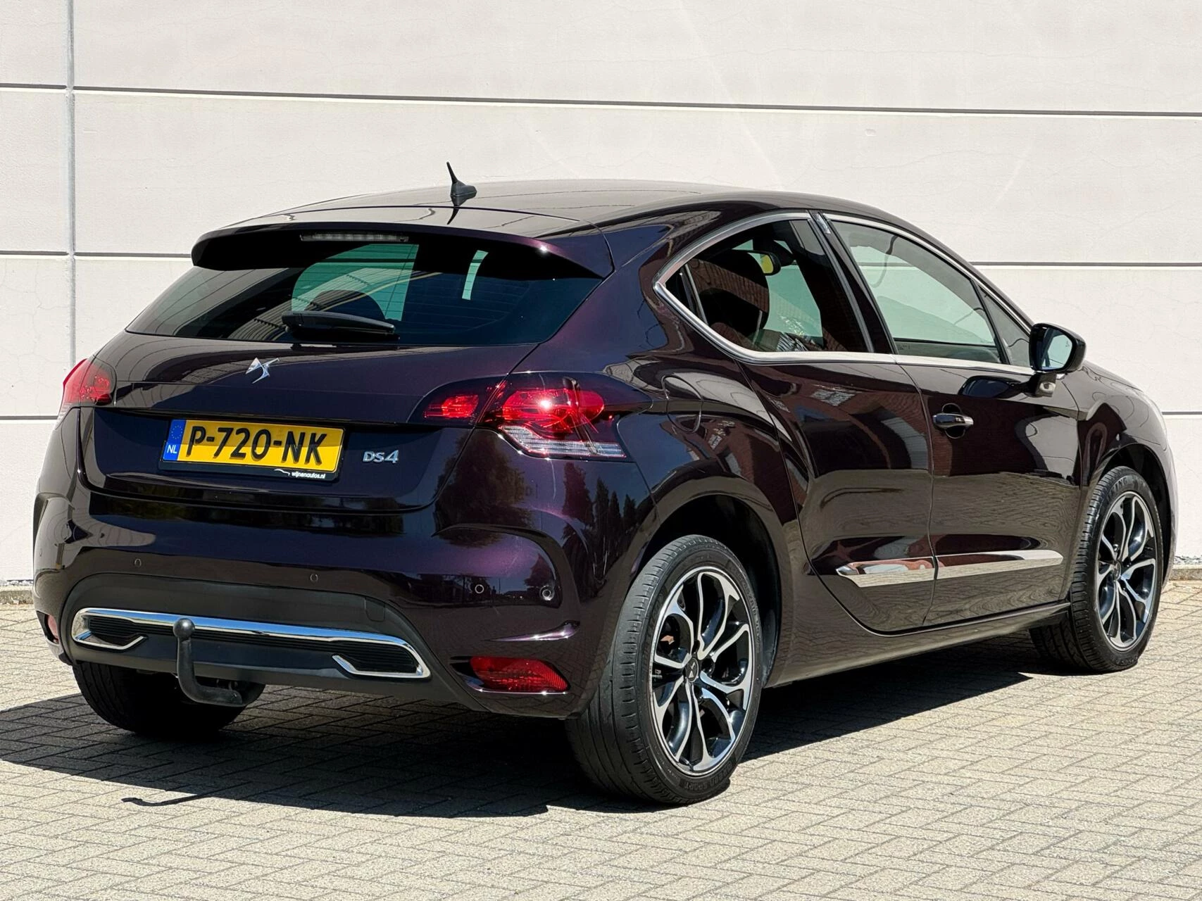 Hoofdafbeelding DS DS 4