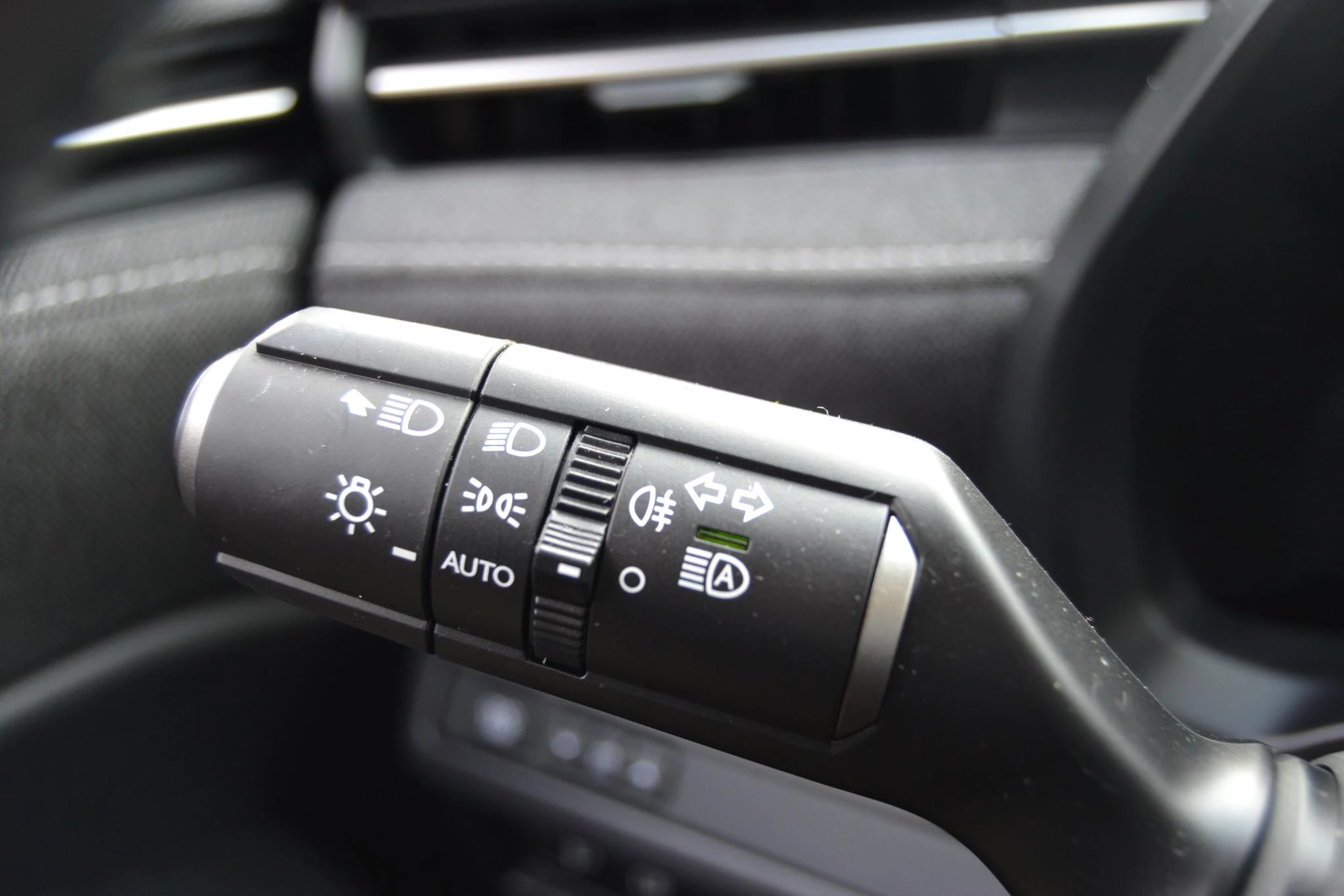 Hoofdafbeelding Lexus LBX