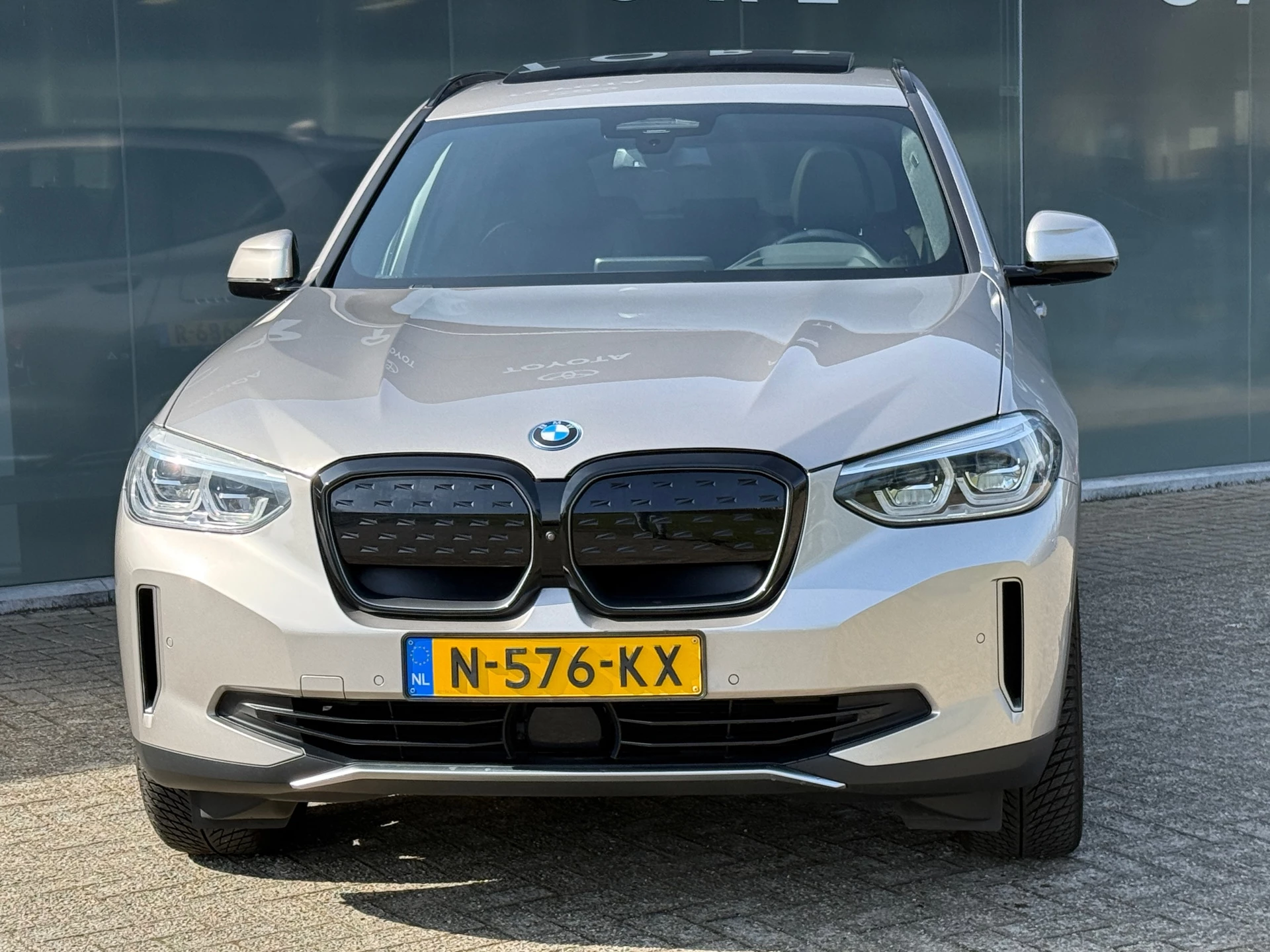 Hoofdafbeelding BMW iX3